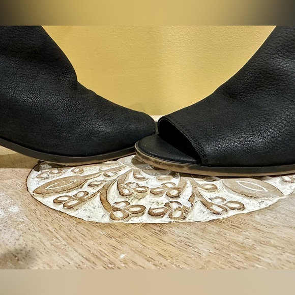 EUC Lucky Brand Black Quality Leather Ankle Boots/"Shooties". Size 6.5 - Picture 8 of 12